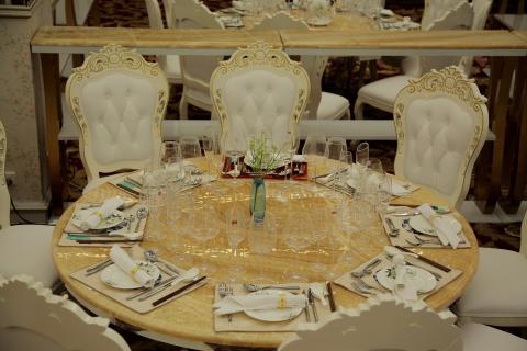 A high grade table setting